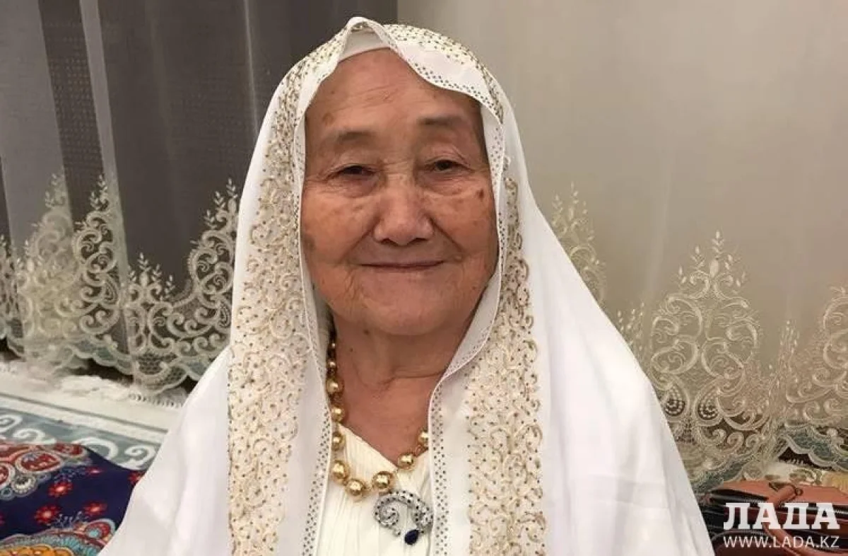 Бибижамал Аблазимова