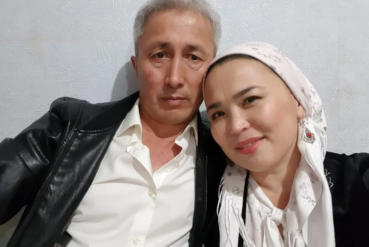 Абловас Джумаев со своей супругой. Фото предоставлено Айгуль Акбердиевой