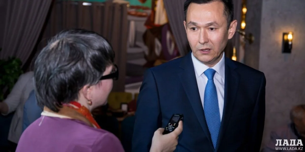 Руководитель парламентской фракции «Народные коммунисты» Айкын Конуров