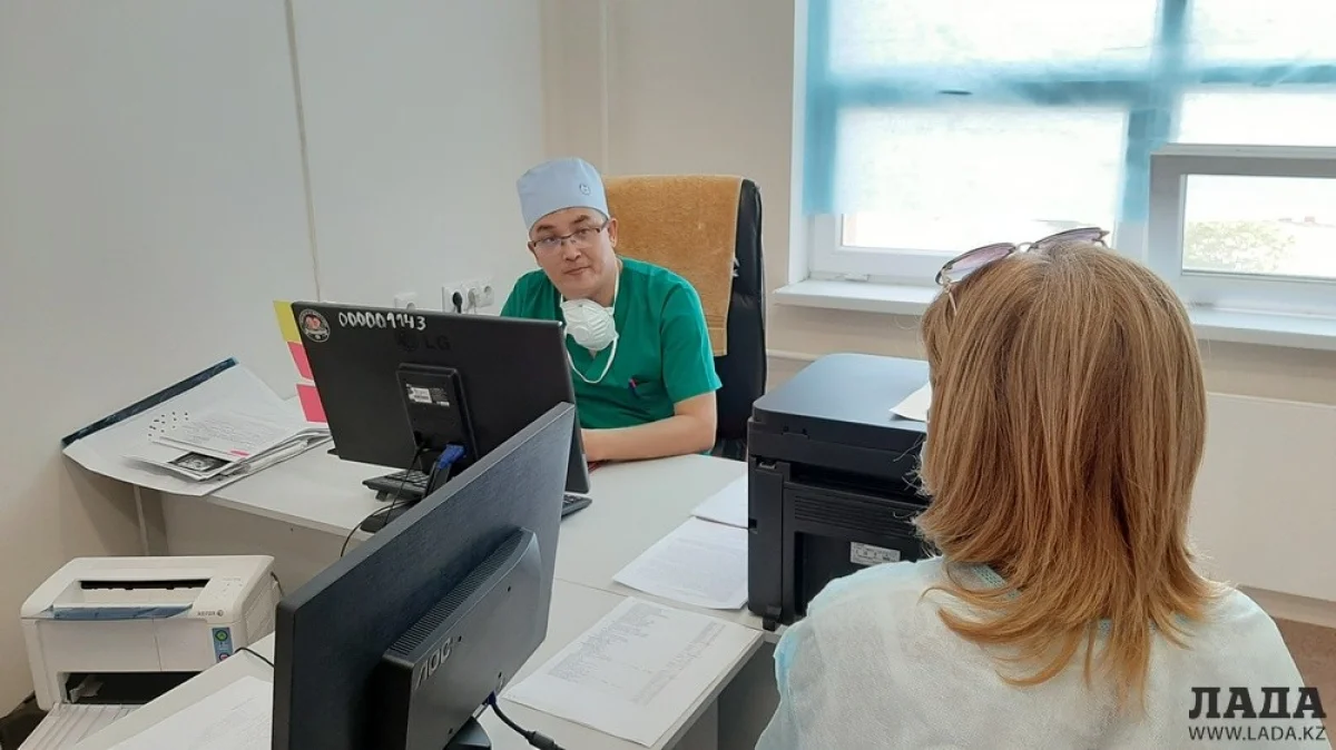 Прием ведет врач онкоцентра. Фото автора