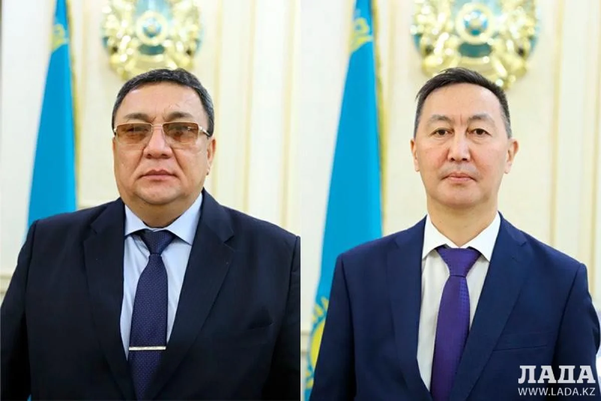 Слева Галым Андалиев, справа Токтамыс Жумагулов