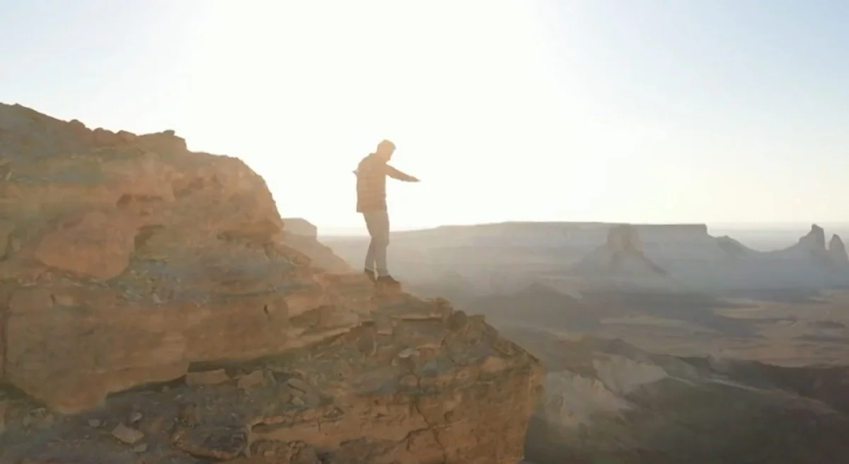 Скриншот видеоматериала