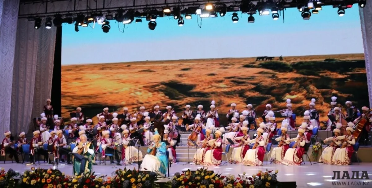 Оркестр им.Абыла Таракулы. Фото предоставлено филармонией