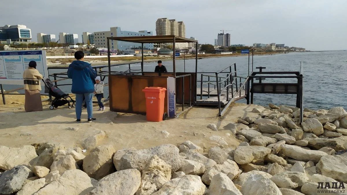 Фото предоставлено читателем Lada.kz||news_pic_more|<div align="center"><!--TBegin--><a href="https://www.lada.kz/uploads/posts/2020-12/1608288496_1604899679_prichal3.jpeg" onclick="return hs.expand(this)" ><img src="https://www.lada.kz/uploads/posts/2020-12/thumbs/1608288496_1604899679_prichal3.jpeg" alt='Акимат Актау три года не разрешал благоустройство причала в 14 микрорайоне Актау' title='Акимат Актау три года не разрешал благоустройство причала в 14 микрорайоне Актау'  /></a><!--TEnd--></div><br /><div align="center"><!--TBegin--><a href="https://www.lada.kz/uploads/posts/2020-12/1608288547_1604899766_prichal6.jpeg" onclick="return hs.expand(this)" ><img src="https://www.lada.kz/uploads/posts/2020-12/thumbs/1608288547_1604899766_prichal6.jpeg" alt='Акимат Актау три года не разрешал благоустройство причала в 14 микрорайоне Актау' title='Акимат Актау три года не разрешал благоустройство причала в 14 микрорайоне Актау'  /></a><!--TEnd--></div><br /><div align="center"><!--TBegin--><a href="https://www.lada.kz/uploads/posts/2020-12/1608288633_1604899839_prichal7.jpeg" onclick="return hs.expand(this)" ><img src="https://www.lada.kz/uploads/posts/2020-12/thumbs/1608288633_1604899839_prichal7.jpeg" alt='Акимат Актау три года не разрешал благоустройство причала в 14 микрорайоне Актау' title='Акимат Актау три года не разрешал благоустройство причала в 14 микрорайоне Актау'  /></a><!--TEnd--></div>