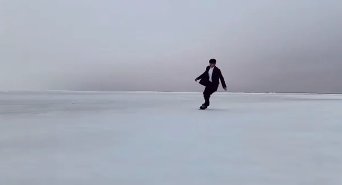 Скриншот видеоматериала