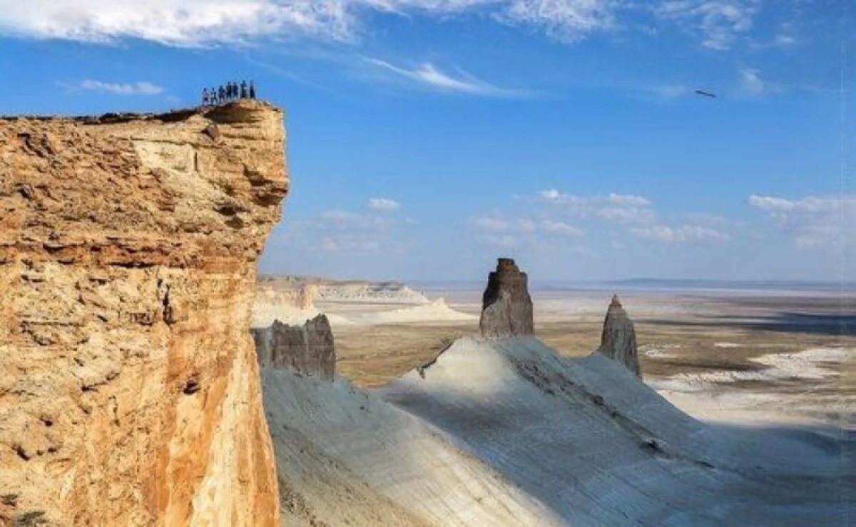 Фото toppress.kz