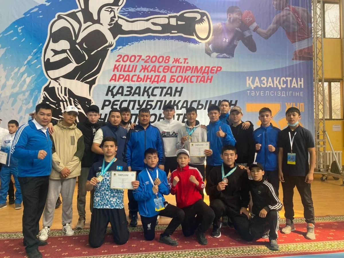 Победители турнира. Фото предоставлено пресс-службой Федерации бокса Мангистауской области