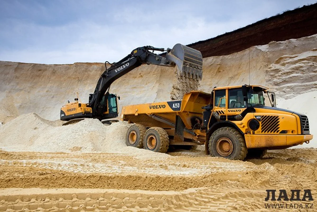 Фото из доступных источников