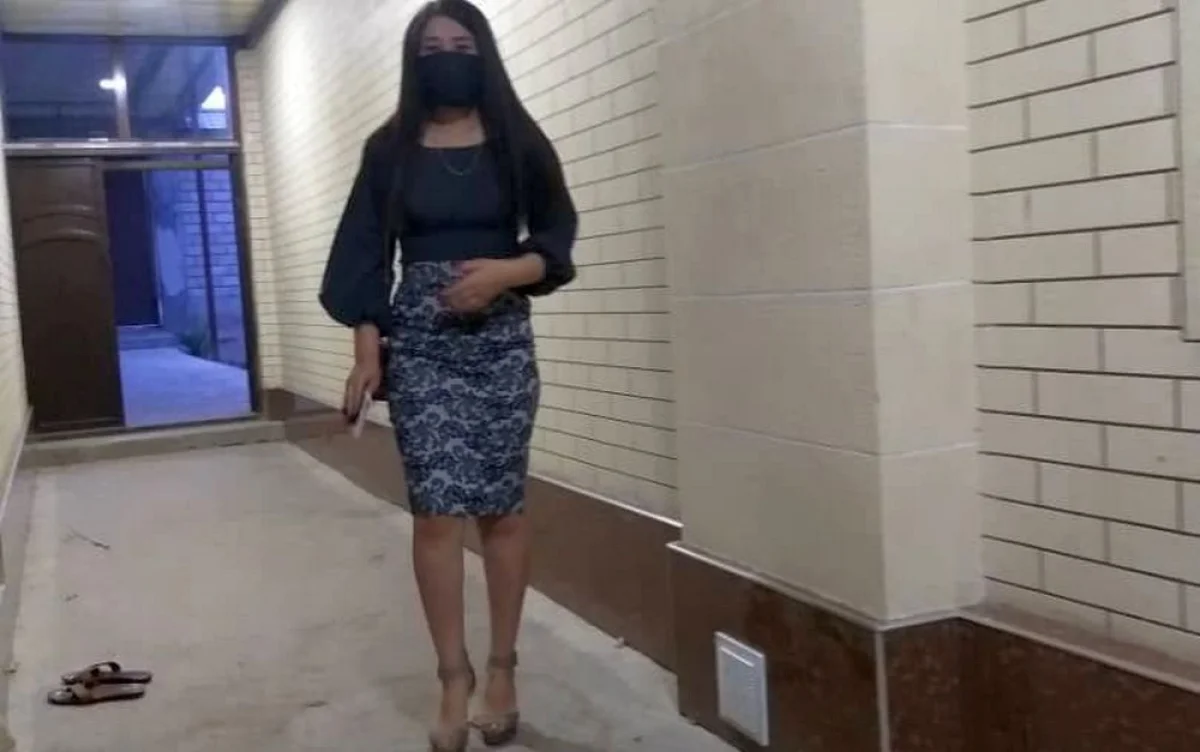 Девушка была одета как на фото