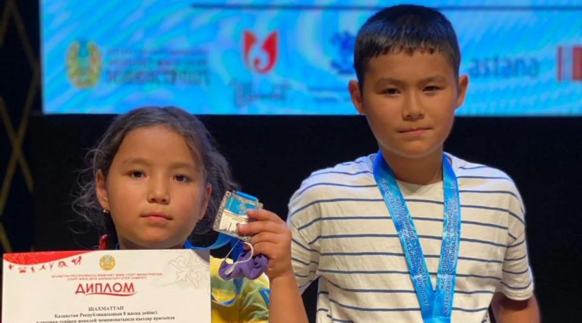 Чемпион и призер соревнований. Фото предоставлено А.Шайхымовым