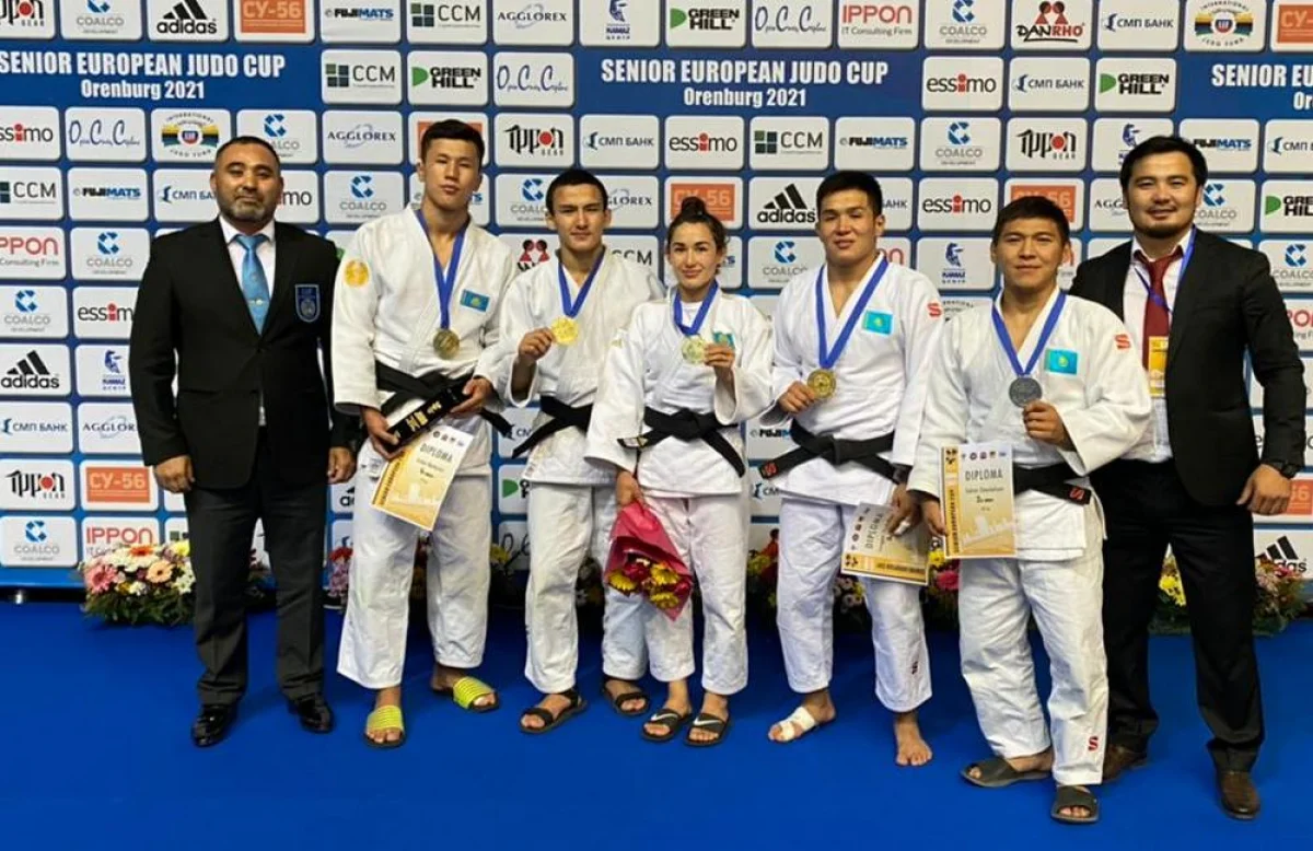 Призёры сборной Казахстана. Фото предоставил Айбек Имашев