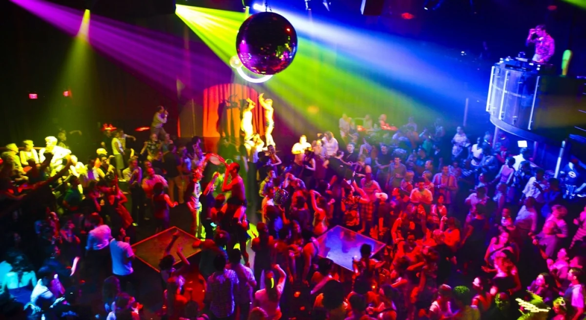 Фото из доступных источников