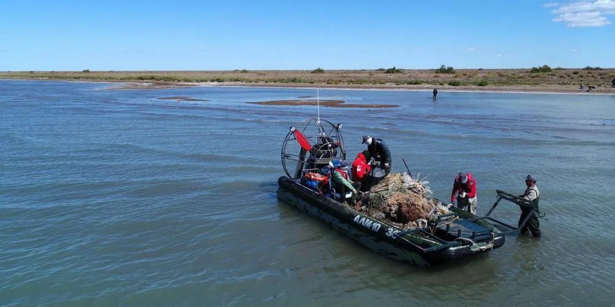 Работа экспедиции. Фото предоставлено З.Башеновым