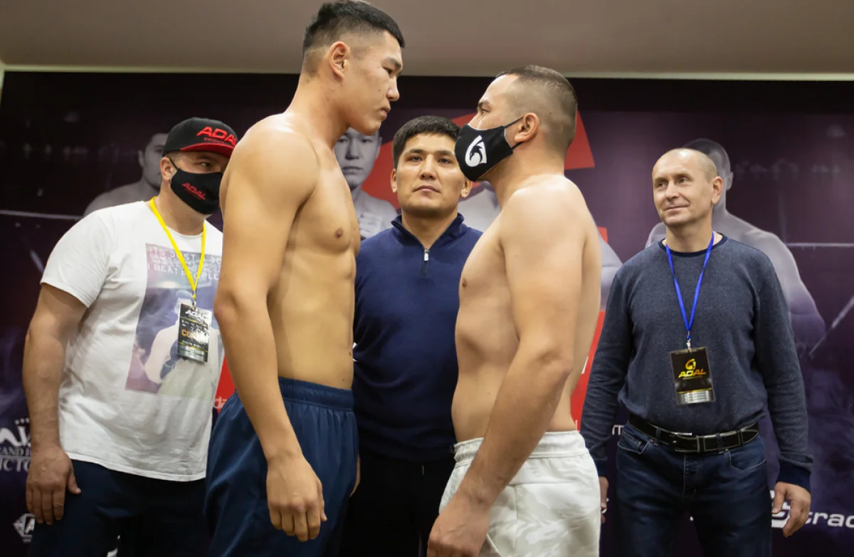 Фото организаторов вечера бокса