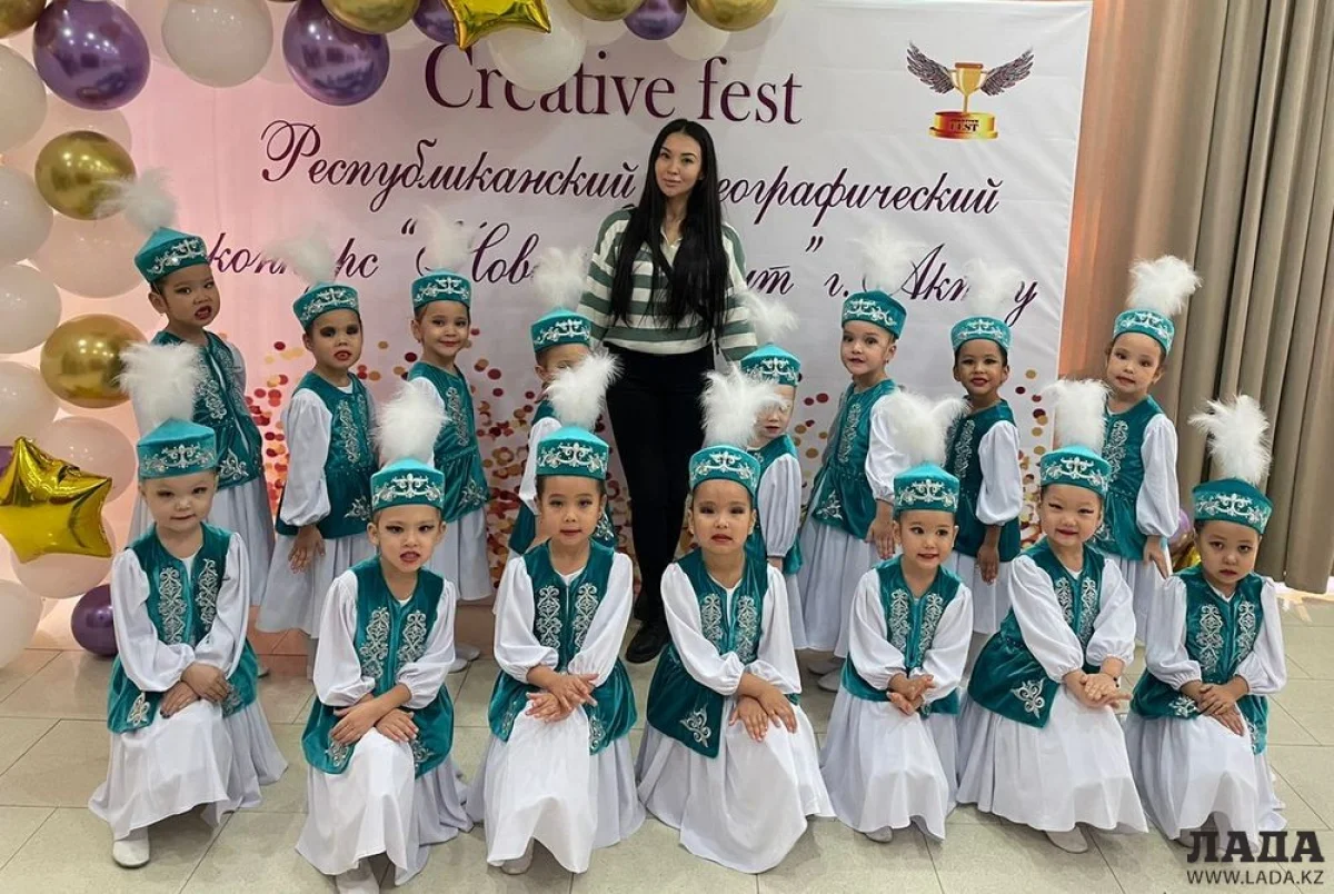 Фото танцевального коллектива