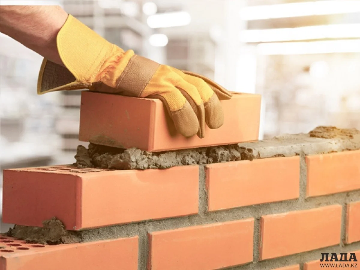 Фото из доступных источников