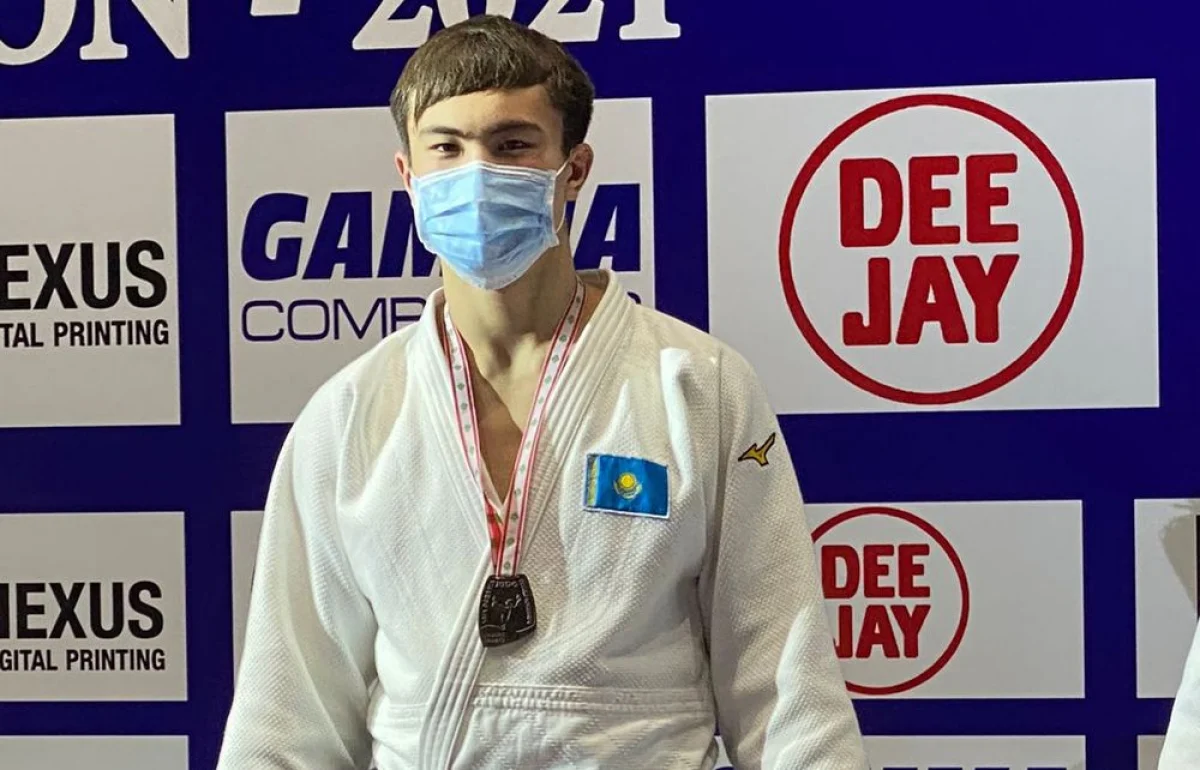 Бронзовый медалист Максим Мейрлан. Фото предоставил его личный тренер Айбек Имашев