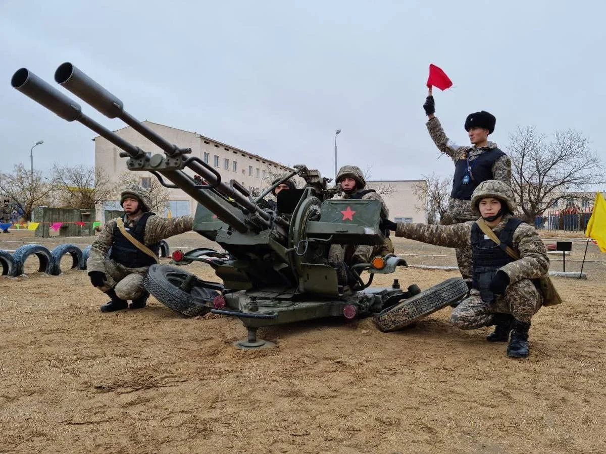 Фото пресс-службы актауского гарнизона||news_pic_more|<!--TBegin--><a href="https://www.lada.kz/uploads/posts/2021-12/1640613023_7e4644d8-2790-4d6b-bc22-bfcc9a4e4fe4.jpg" onclick="return hs.expand(this)" ><img align="left" src="https://www.lada.kz/uploads/posts/2021-12/thumbs/1640613023_7e4644d8-2790-4d6b-bc22-bfcc9a4e4fe4.jpg" alt='В бригаде Морской пехоты в Мангистау за зимний учебный период планируют  подготовить около 1300 специалистов' title='В бригаде Морской пехоты в Мангистау за зимний учебный период планируют  подготовить около 1300 специалистов'  /></a><!--TEnd--><br /><!--TBegin--><a href="https://www.lada.kz/uploads/posts/2021-12/1640613032_ca5ea469-2992-44d6-97dd-06de18bb8570.jpg" onclick="return hs.expand(this)" ><img align="left" src="https://www.lada.kz/uploads/posts/2021-12/thumbs/1640613032_ca5ea469-2992-44d6-97dd-06de18bb8570.jpg" alt='В бригаде Морской пехоты в Мангистау за зимний учебный период планируют  подготовить около 1300 специалистов' title='В бригаде Морской пехоты в Мангистау за зимний учебный период планируют  подготовить около 1300 специалистов'  /></a><!--TEnd--><br /><!--TBegin--><a href="https://www.lada.kz/uploads/posts/2021-12/1640613061_eea733cc-0e6b-4c98-8803-cd9501d8b8e1.jpg" onclick="return hs.expand(this)" ><img align="left" src="https://www.lada.kz/uploads/posts/2021-12/thumbs/1640613061_eea733cc-0e6b-4c98-8803-cd9501d8b8e1.jpg" alt='В бригаде Морской пехоты в Мангистау за зимний учебный период планируют  подготовить около 1300 специалистов' title='В бригаде Морской пехоты в Мангистау за зимний учебный период планируют  подготовить около 1300 специалистов'  /></a><!--TEnd-->