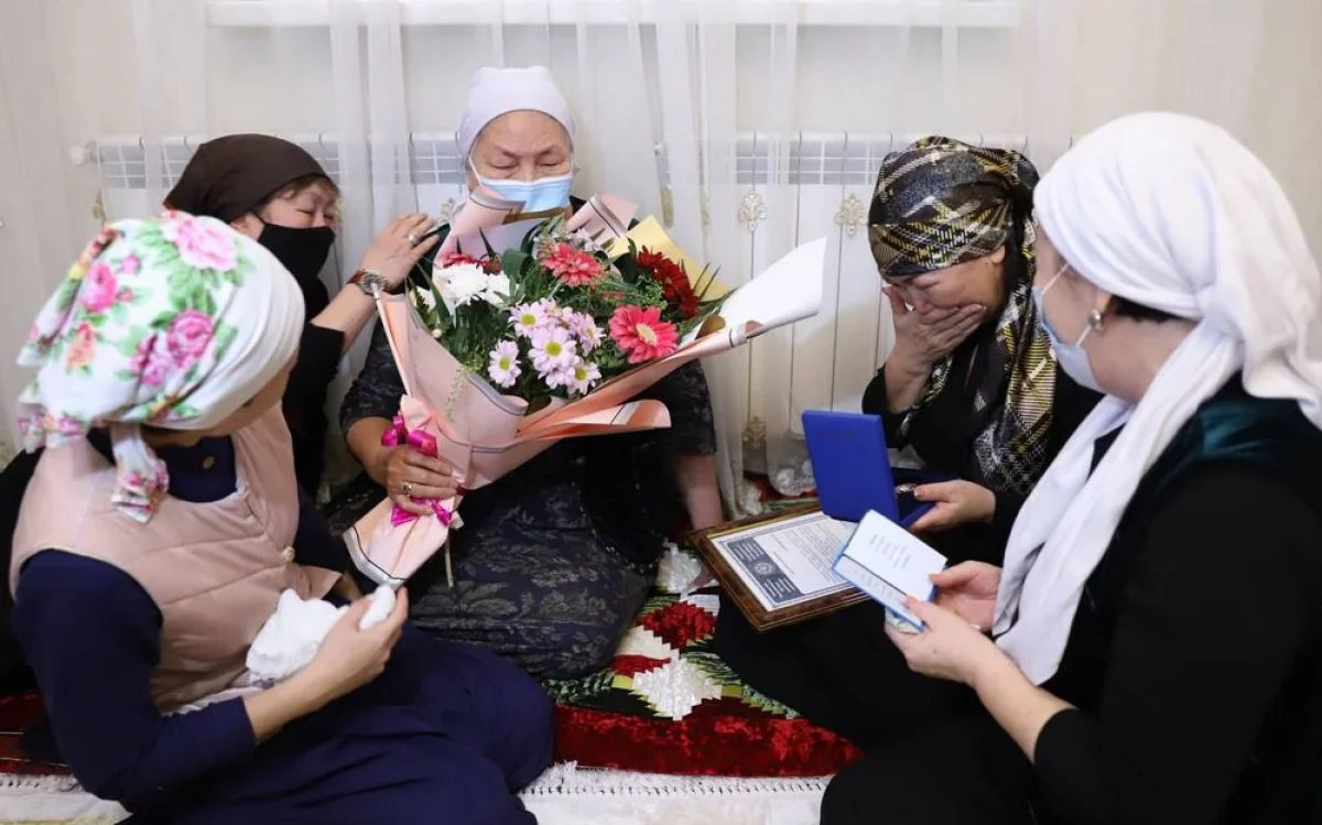 Родные Битима Мейрхана. Фото предоставила пресс-служба акима Мангистауской области