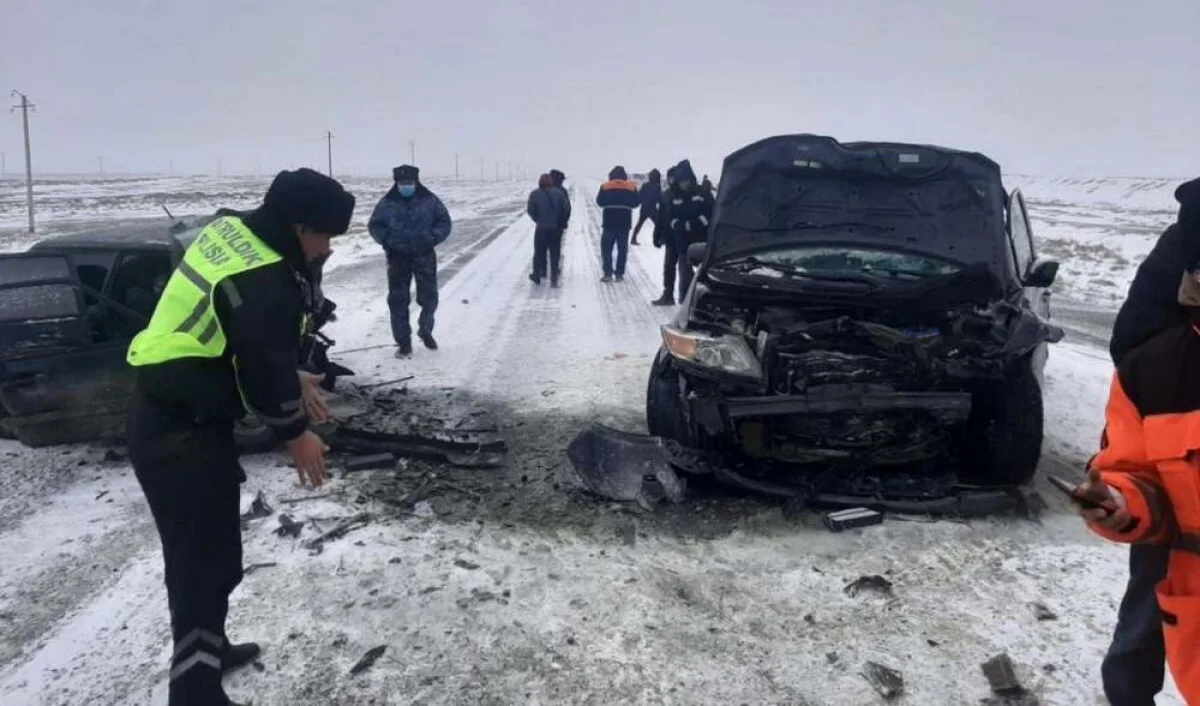 ДТП на трассе на трассе Кульсары-Бейнеу. Фото предоставили в МВД РК