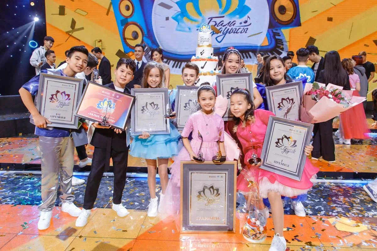 Фото организаторов конкурса