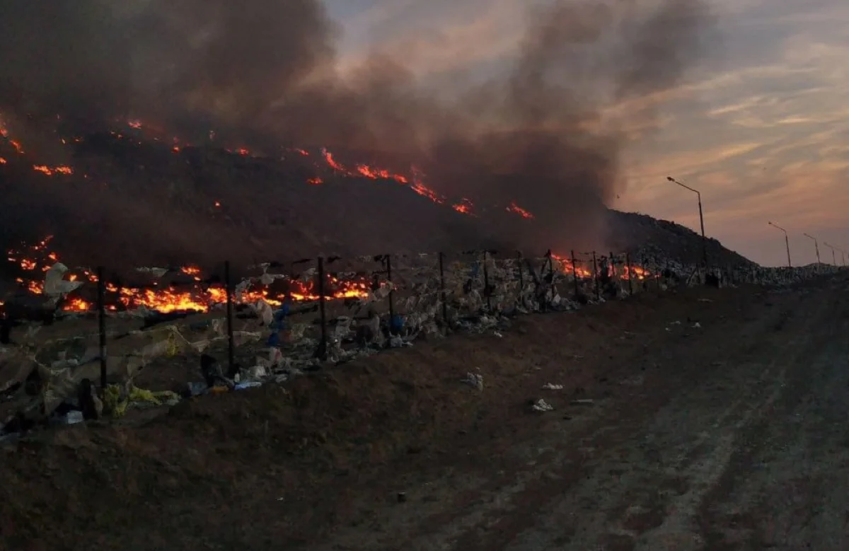Горение полигона в поселке Баянды||news_pic_more|<!--TBegin--><a href="https://www.lada.kz/uploads/posts/2022-04/1651263406_3b621b32-1fc7-469e-9e8d-bcbd259c1cfe.jpg" onclick="return hs.expand(this)" ><img align="left" src="https://www.lada.kz/uploads/posts/2022-04/thumbs/1651263406_3b621b32-1fc7-469e-9e8d-bcbd259c1cfe.jpg" alt='Мусорный полигон снова загорелся вблизи Актау' title='Мусорный полигон снова загорелся вблизи Актау'  /></a><!--TEnd--><br /><!--TBegin--><a href="https://www.lada.kz/uploads/posts/2022-04/1651263398_3f60d74b-ea1e-4ef1-802c-712d9cdb28e8.jpg" onclick="return hs.expand(this)" ><img align="left" src="https://www.lada.kz/uploads/posts/2022-04/thumbs/1651263398_3f60d74b-ea1e-4ef1-802c-712d9cdb28e8.jpg" alt='Мусорный полигон снова загорелся вблизи Актау' title='Мусорный полигон снова загорелся вблизи Актау'  /></a><!--TEnd-->