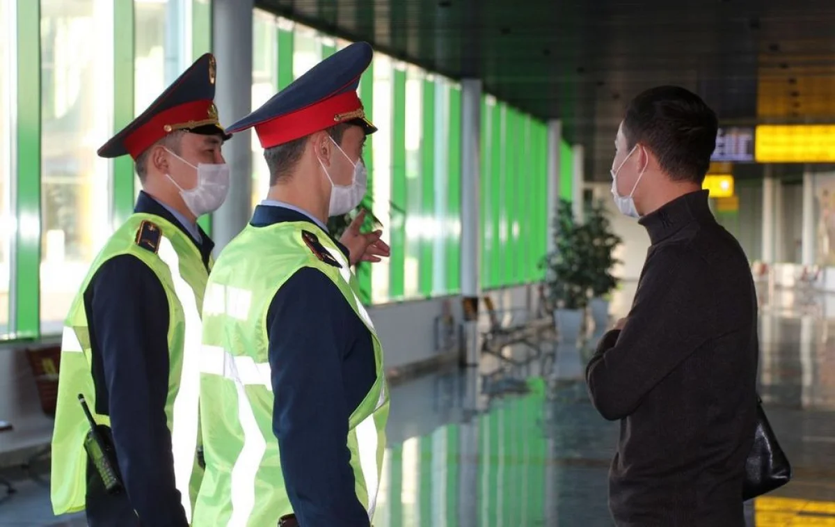 Фото предоставили в департаменте полиции на транспорте