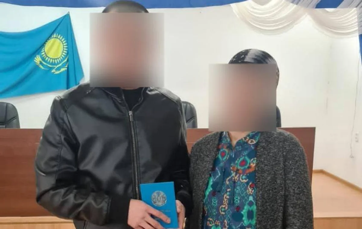 Молодожены. Фото пресс-службы ДУИС