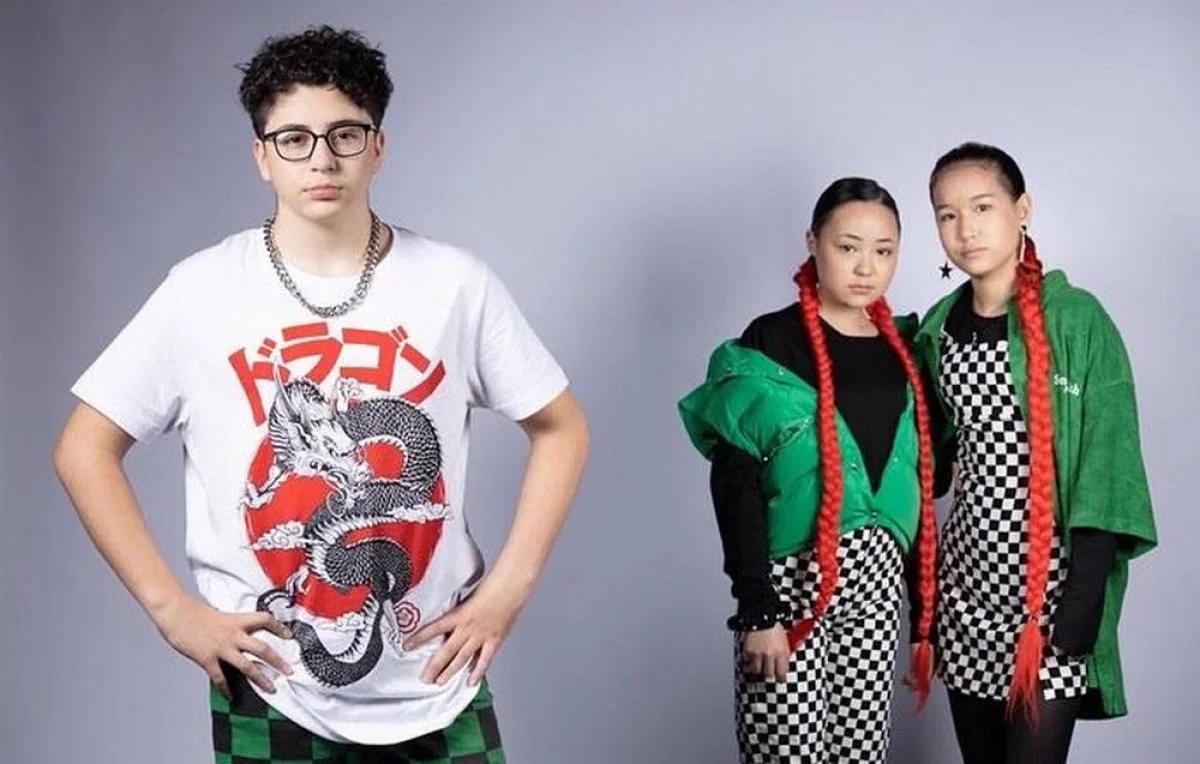 Армен Саакян с Ясмин Аюповой и Акнур Нуржановой