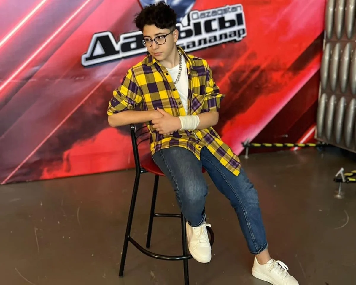 Фото с Instagram @armenhcik_saakyan