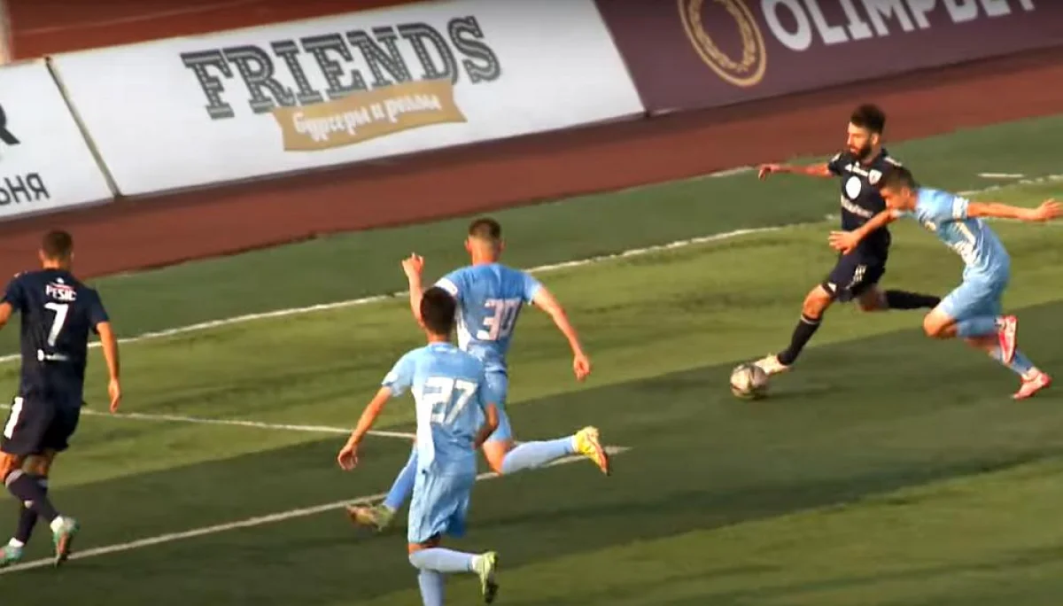 Второй гол нашего полузащитника Ивана Пешича. Кадр видео