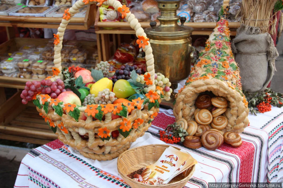 Фото из доступных источников