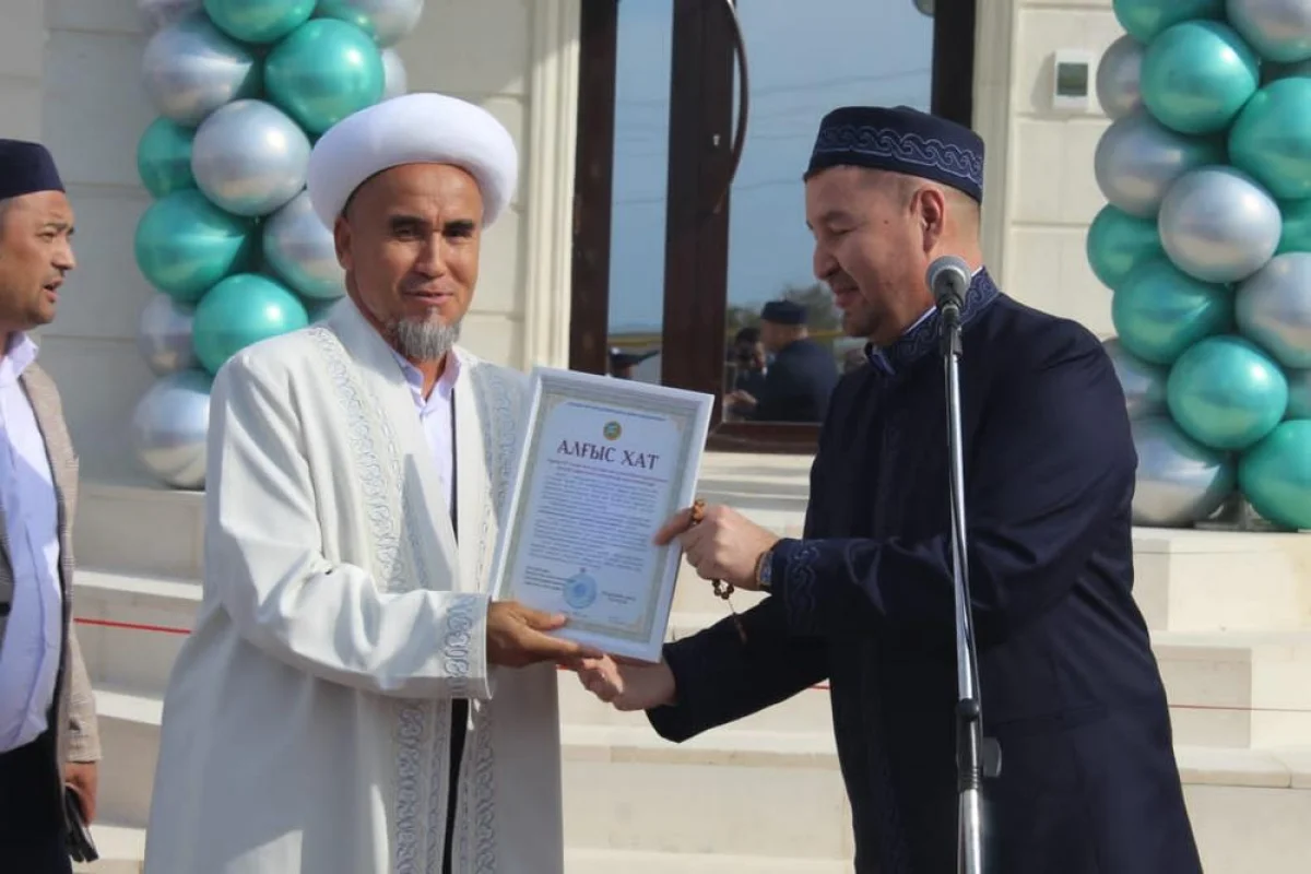 Фото акимата Тупкараганского района