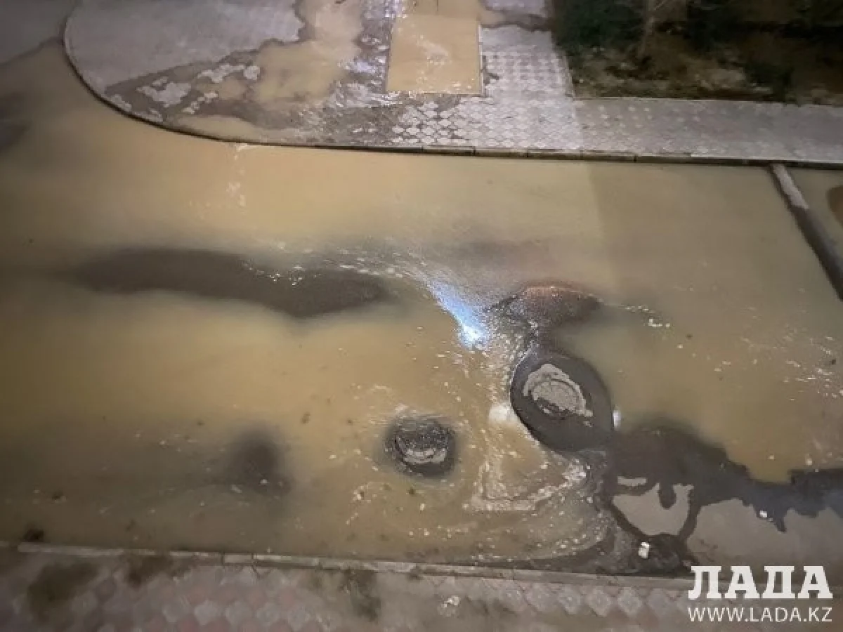 Кадр видео  с места порыва