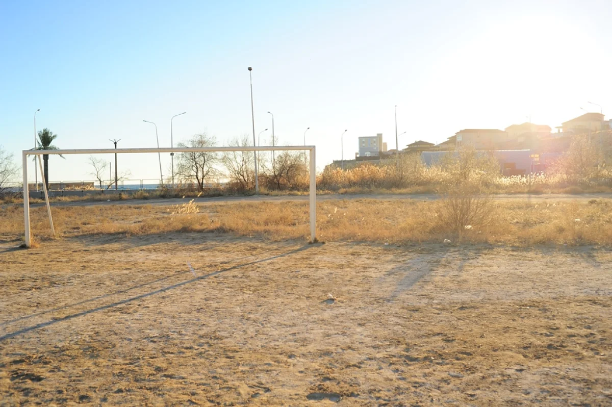 А стадион и ныне там...