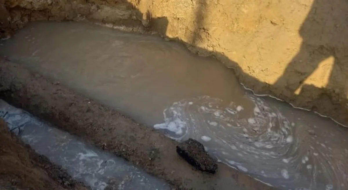 Порыв в 8 мкр. Фото ГКП &quot;КЖСА&quot;