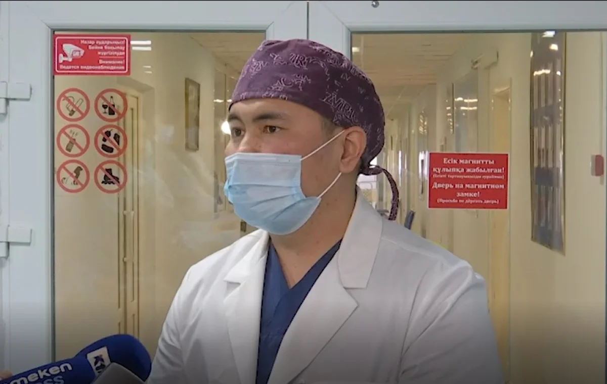 Врач Мангистауской областной больницы Самалбек Жумагулов
