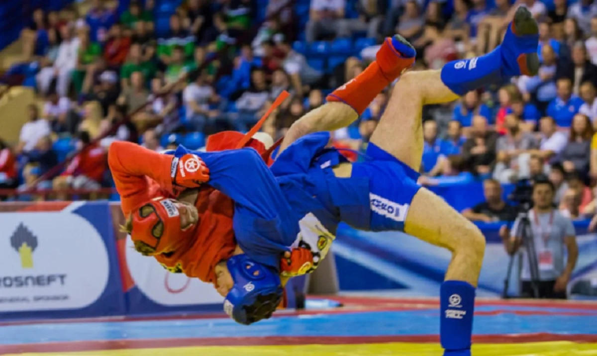 Фото центра общественных коммуникаций