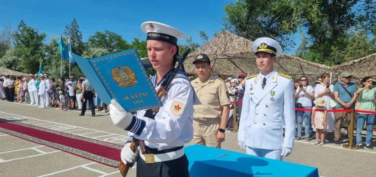 Клятва на верность Родине. Фото предоставлено Н.Шалабаевым