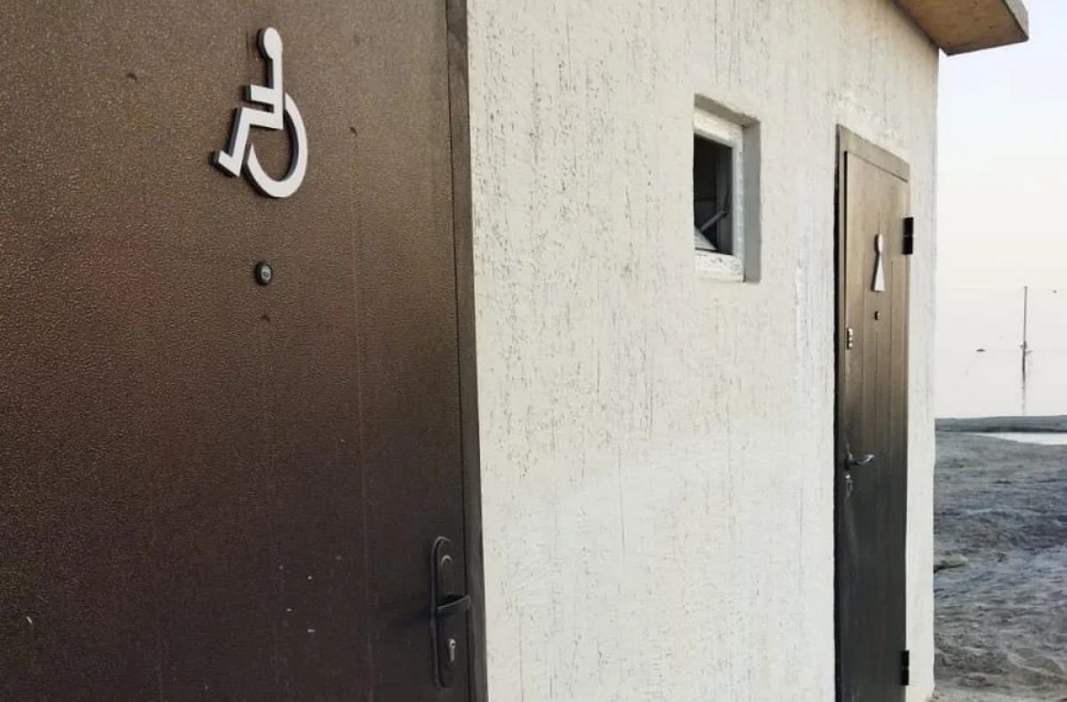 Туалет оказался закрыт. Фото местных жителей