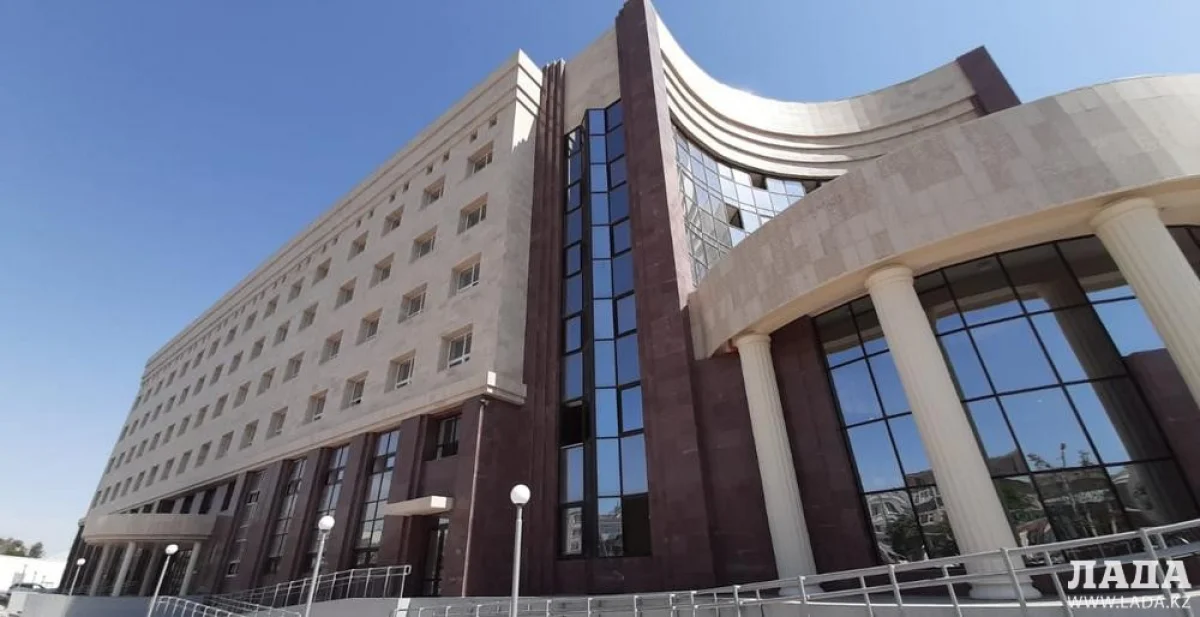 Здание онкоцентра. Фото из архива Lada.kz