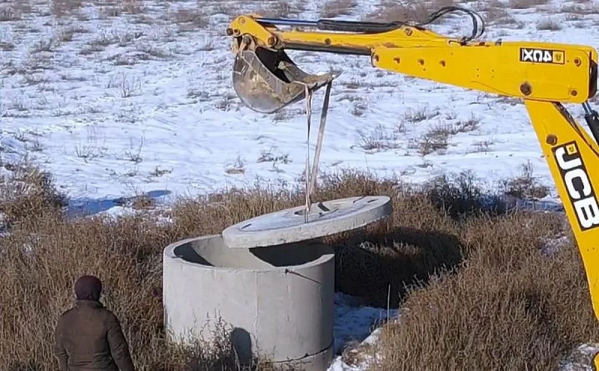 Демонтаж трубы. Фото из архива Lada.kz