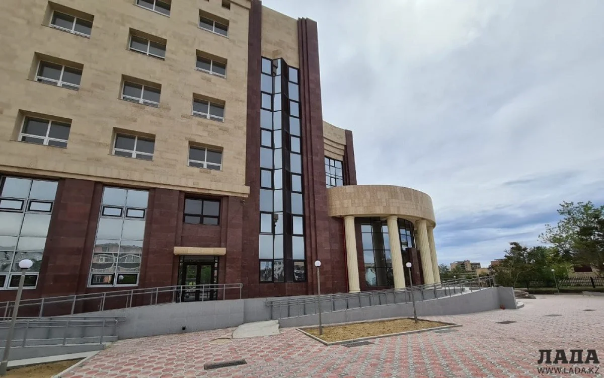 Здание онкоцентра. Фото автора из архива Lada.kz