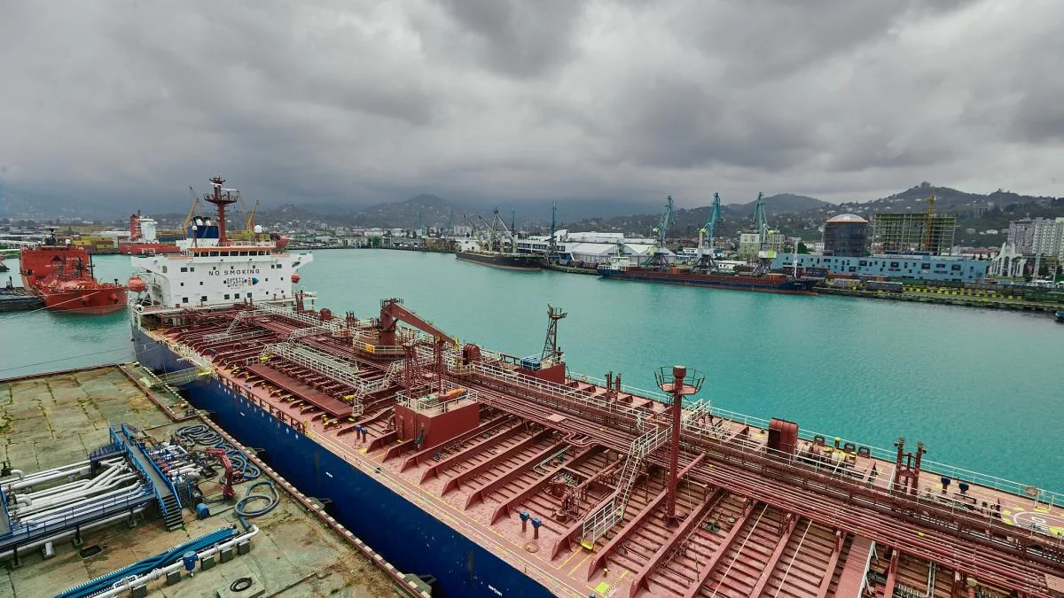 Фото kaztransoil.kz