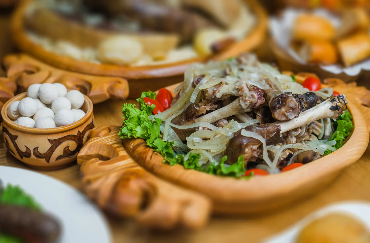 Фото с сайта arnau-restaurant.kz