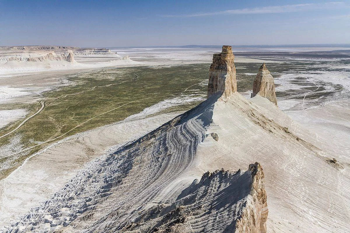 все фото в материале с  сайта visitmangystau.kz