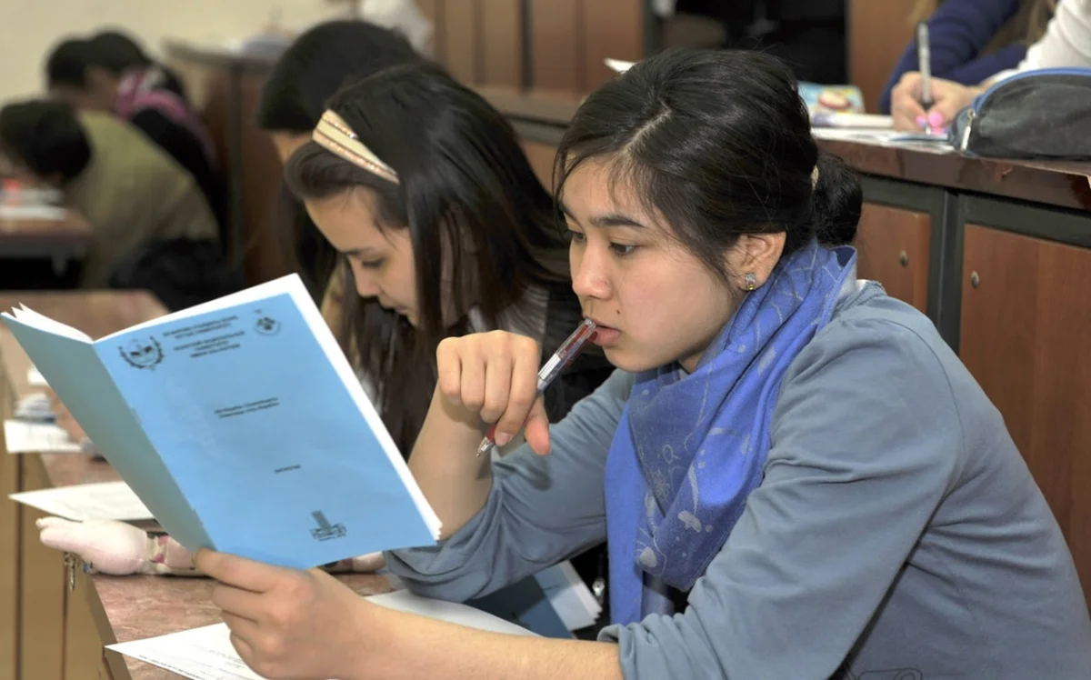 фото на сайте primeminister.kz