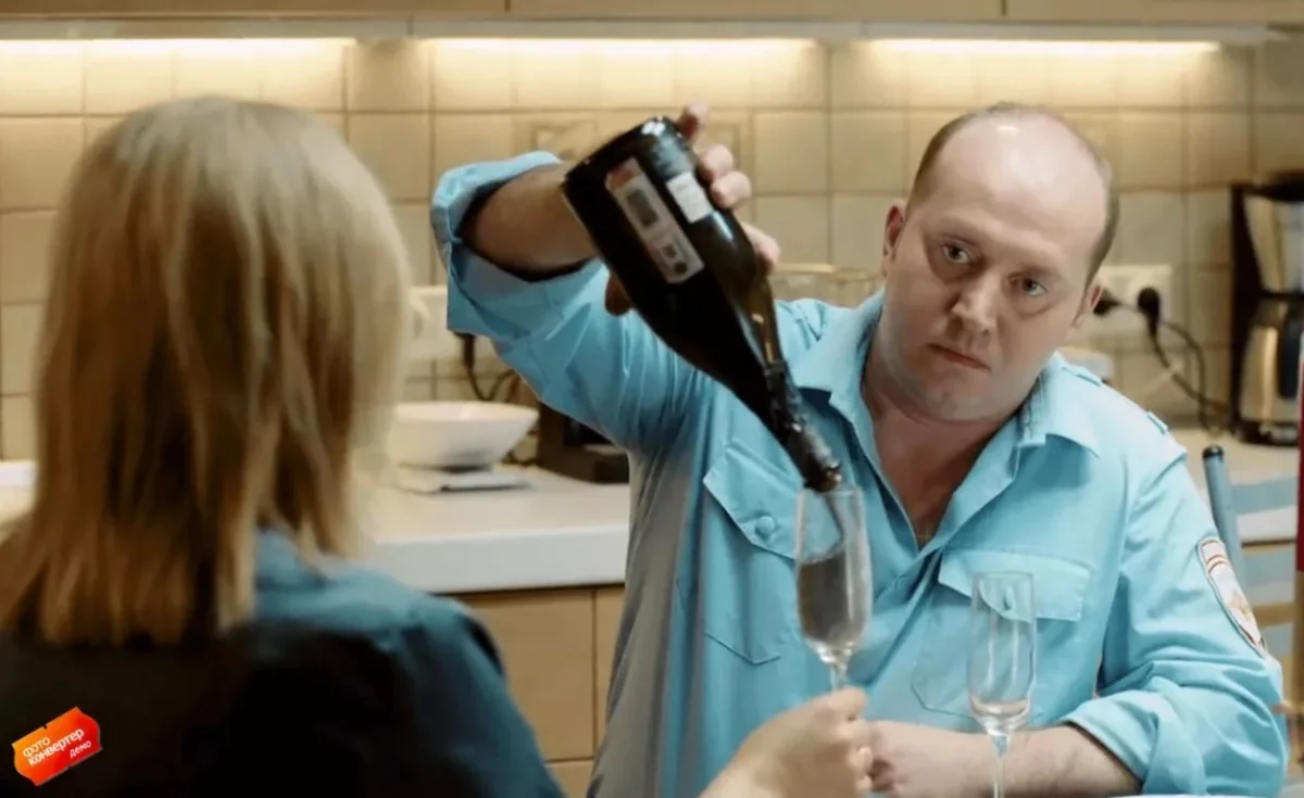 Фото: кадр из сериала "Полицейский с Рублёвки" (12+)