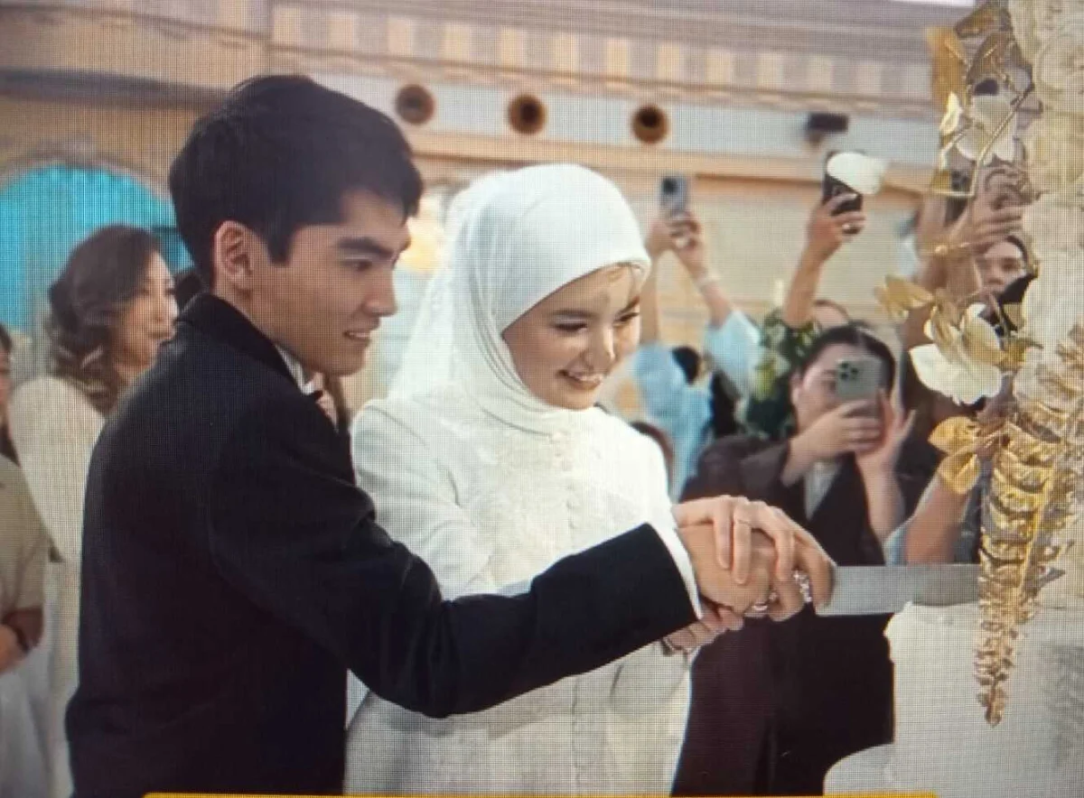 Кадр из видео