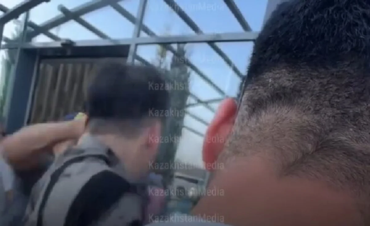 Кадр из видео